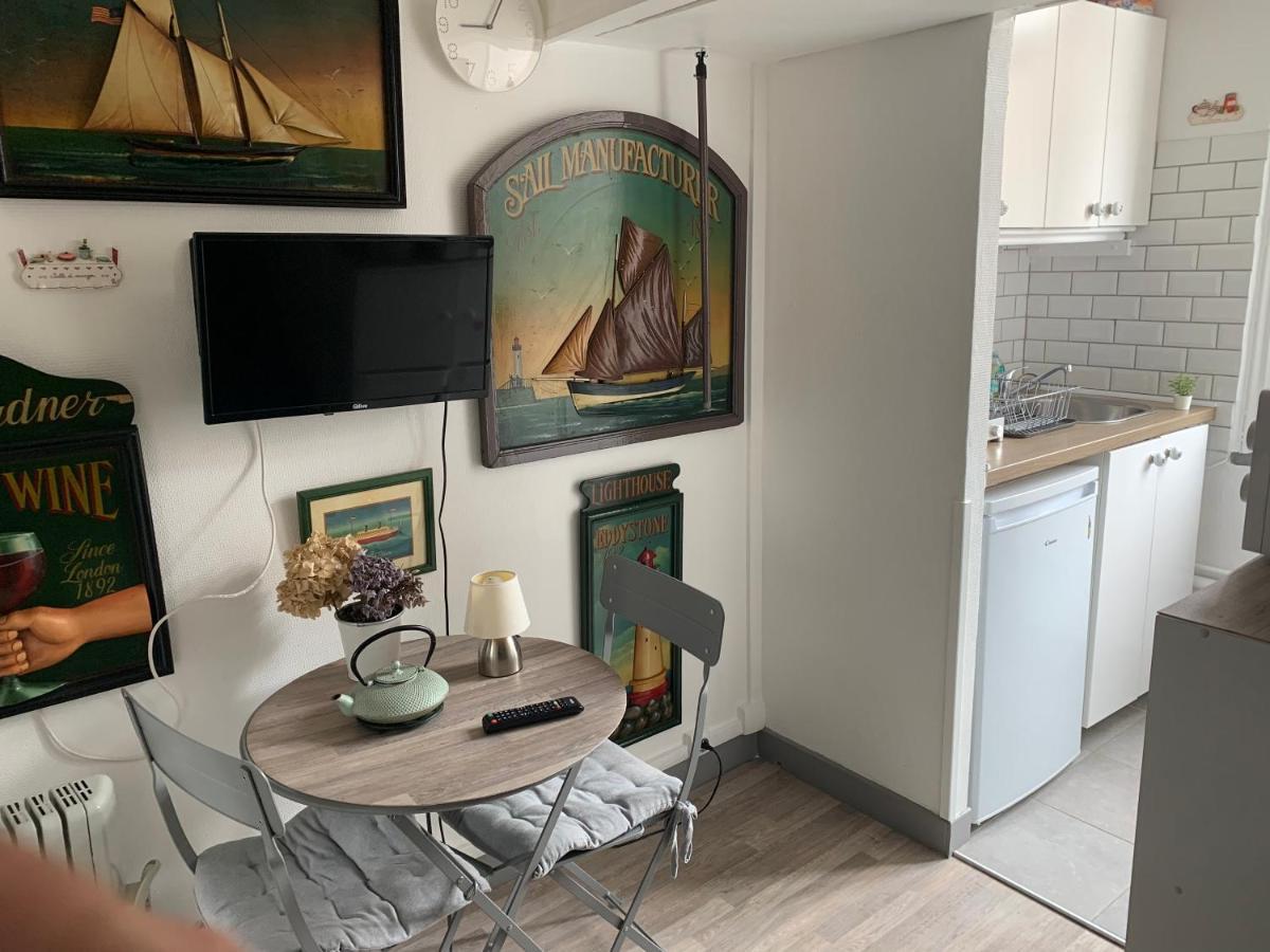 Apartamento Studette Tiny House De L Eglise 12 M2 Ault Exterior foto